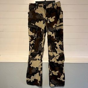 Kuiu Teton pants